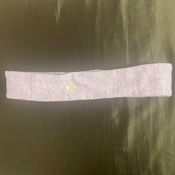 Lululemon head band bundle - Picture 7 of 9